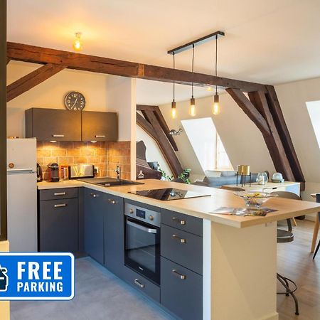 Happy Loft - Centre Historique + Parking Prive Apartment Blois Ngoại thất bức ảnh